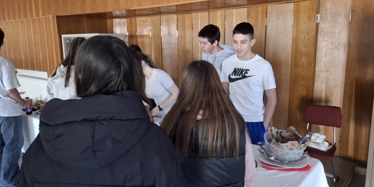 Многоезиково състезание